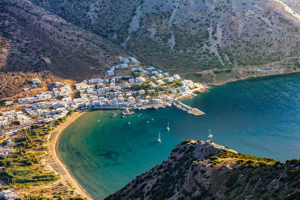 The best Cyclades islands for your honeymoon