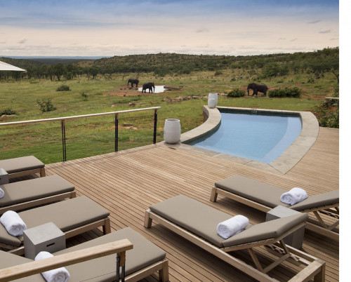 Mhondoro Safari Lodge