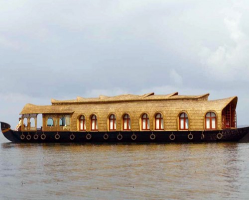 Kumarakom Houseboats