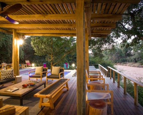 Bateleur Safari Camp