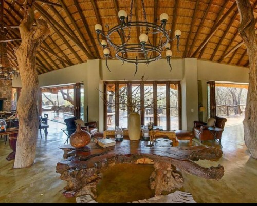 Motswiri Private Safari Lodge