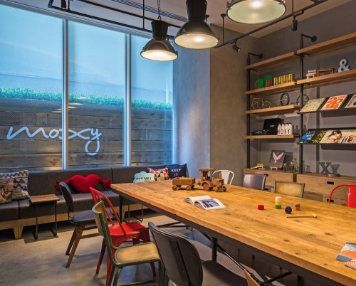 Moxy Osaka Honmachi