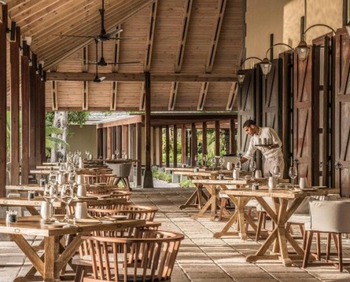 Four Seasons Desroches Island