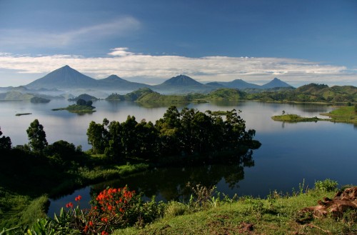 Mutanda Lake Resort