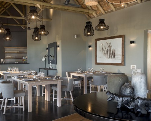 Mhondoro Safari Lodge