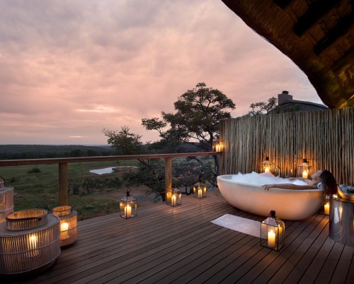 Mhondoro Safari Lodge