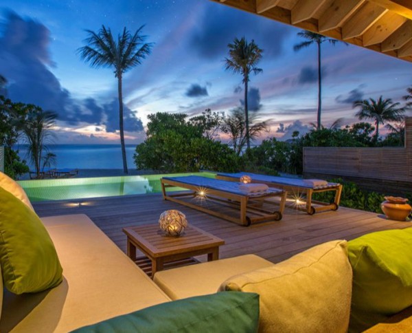 Hurawalhi Island Resort