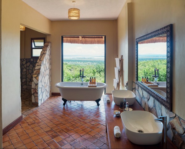 Elephant Plains Lodge