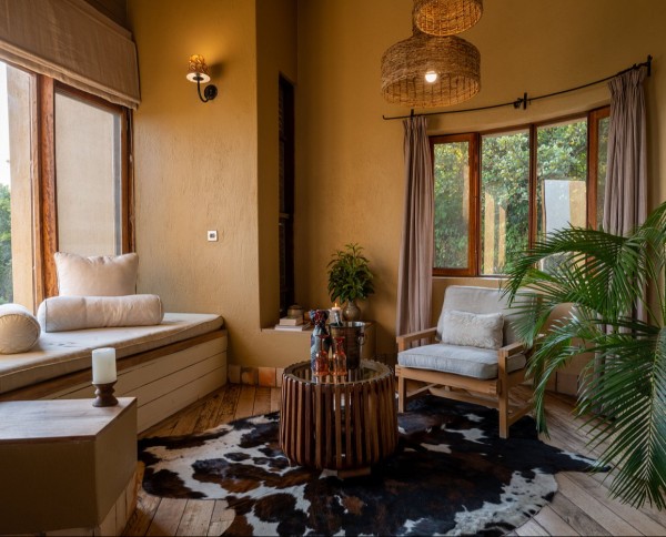 Kyambura Gorge Lodge