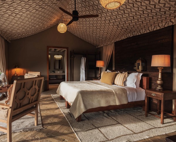 Lewa Safari Camp