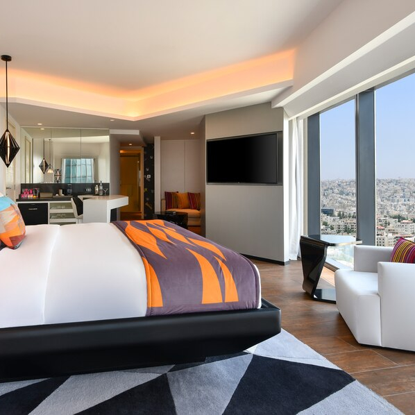 Cool Corner Suite