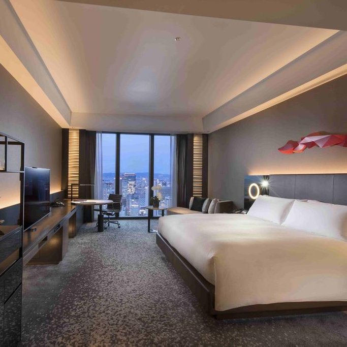 King Premium View Room