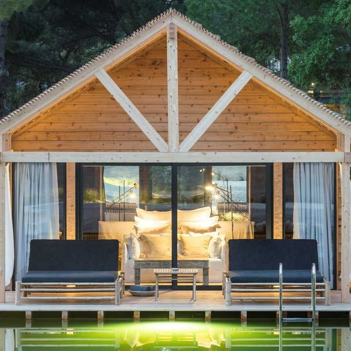 Bio Pool Suite