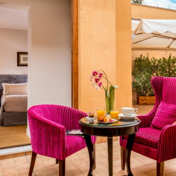 Prestige Room