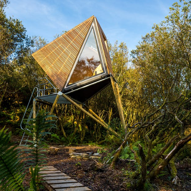 Kudhva Treehouse