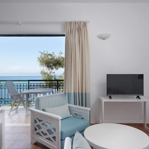 Deluxe 2-bed with Sea View