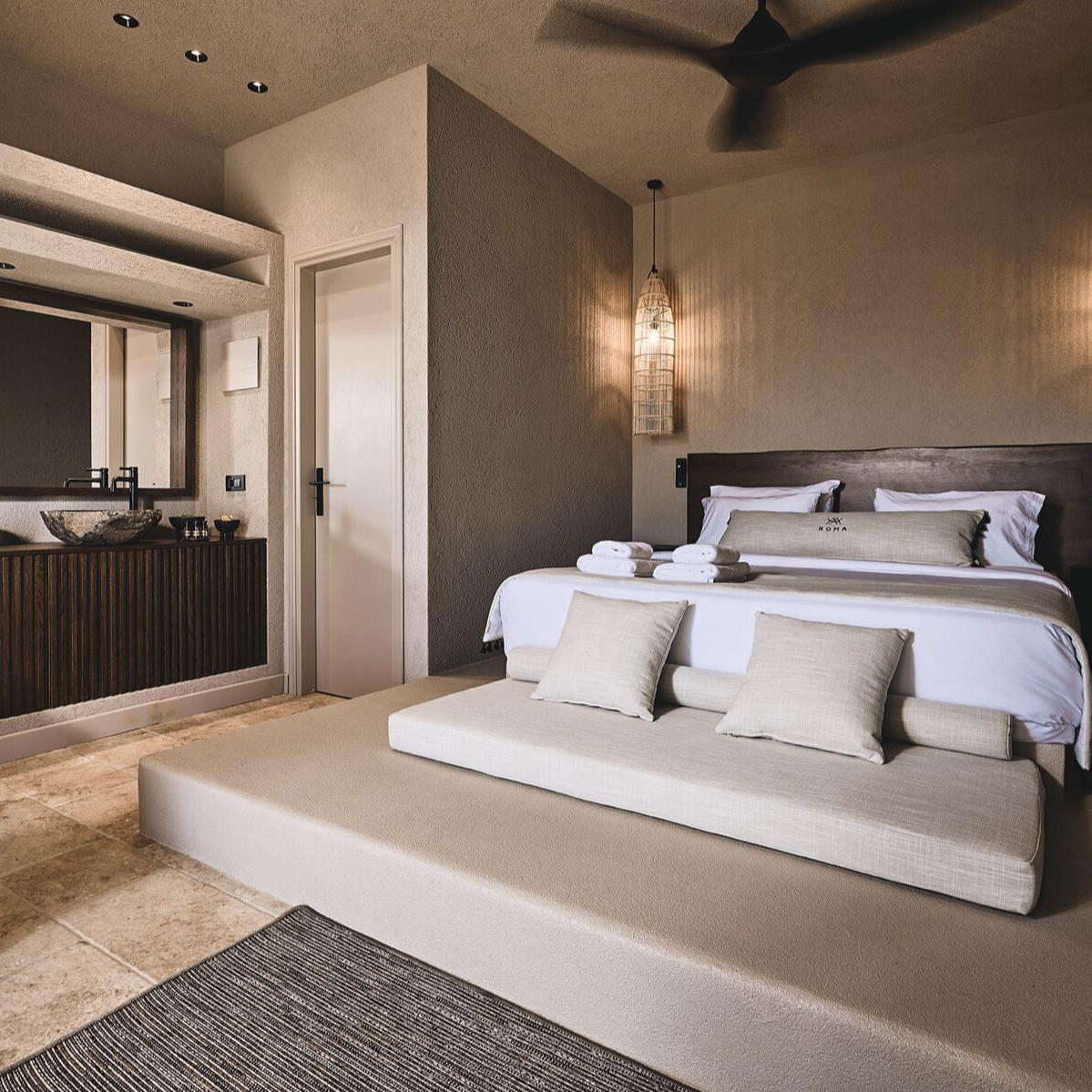 Deluxe Room with Sea View