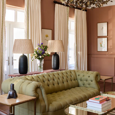 Deluxe One Bedroom Suite